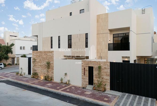 252509 - Property Image 2