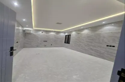 Villa - 5 Bedrooms for sale in Al Munisiyah - Riyadh - Ar Riyadh