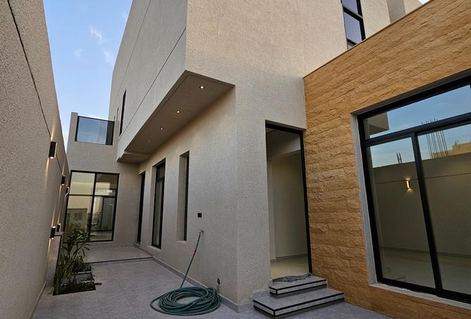 248621 - Property Image 2