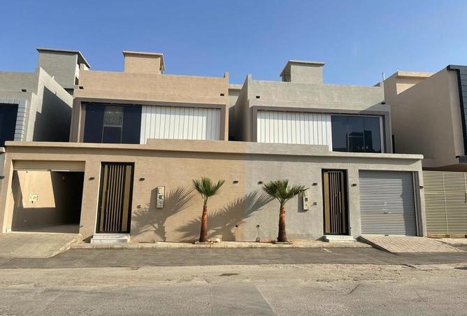 Villa - 5 Bedrooms - 6 Bathrooms for sale in Dirab - Riyadh - Ar Riyadh