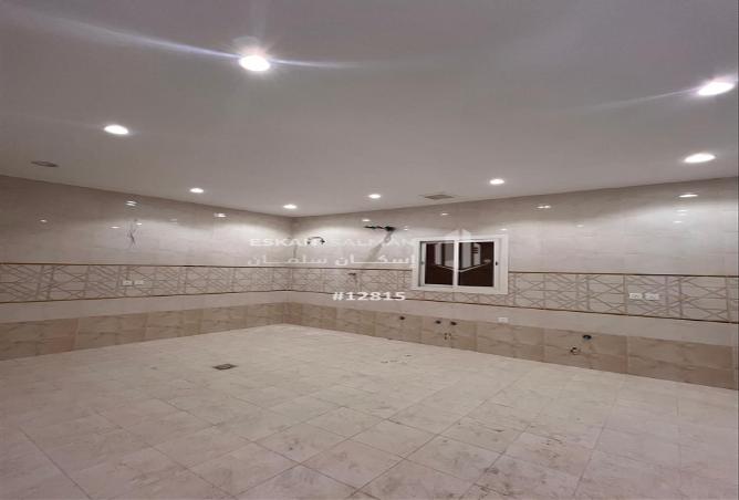 252094 - Property Image 3