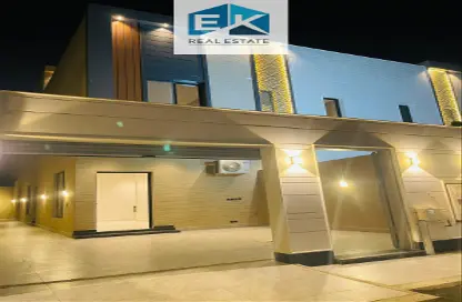 Full Floor - 3 Bedrooms - 3 Bathrooms for sale in Al Munisiyah - Riyadh - Ar Riyadh