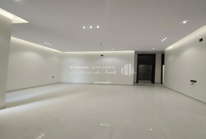 249915 - Property Image 2
