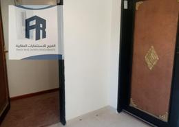 شقة - 3 غرف نوم - 2 حمامات for للايجار in حي الرمال - شرق الرياض - الرياض