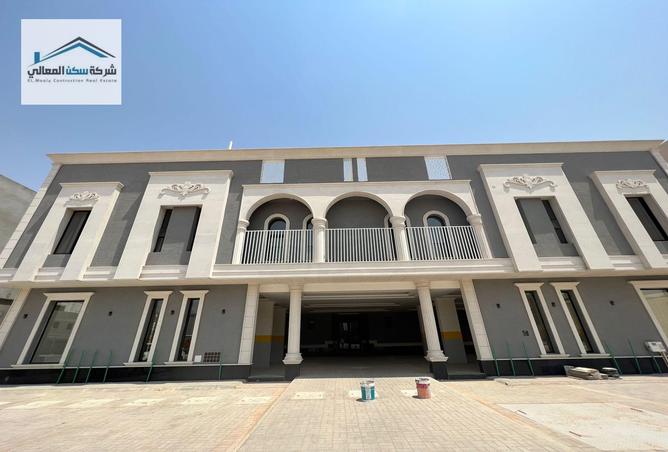 Apartment - 3 Bedrooms - 3 Bathrooms for sale in Al Qadisiyah - East Riyadh - Ar Riyadh