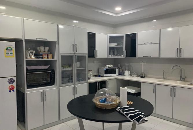 256318 - Property Image 2