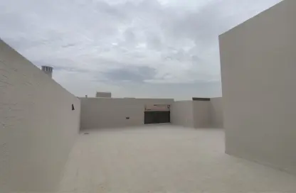 فيلا - 5 غرف نوم - 6 حمامات للبيع في اليرموك - الرياض - الرياض