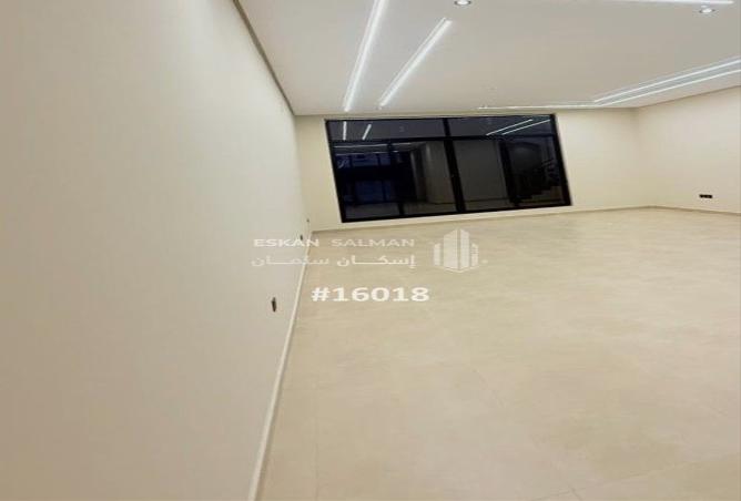 255847 - Property Image 2