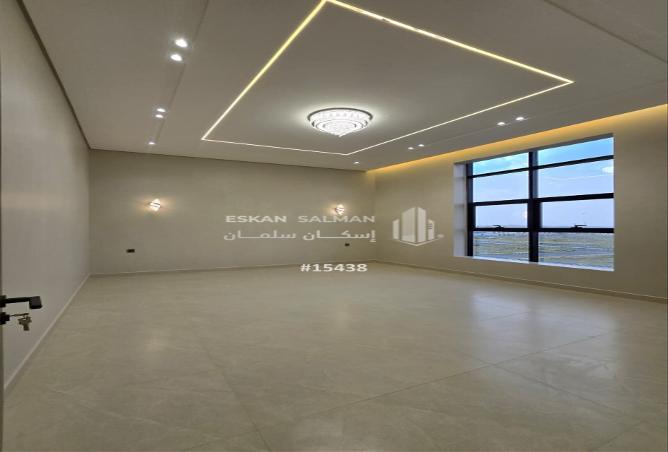 254699 - Property Image 2