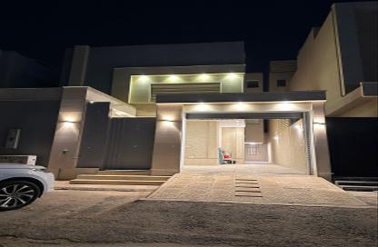 Villa - 4 Bedrooms - 3 Bathrooms for rent in Ar Rimal - Riyadh - Ar Riyadh