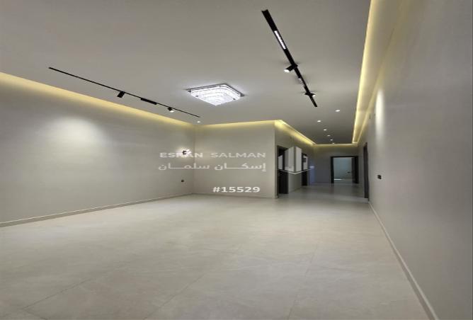 254824 - Property Image 2