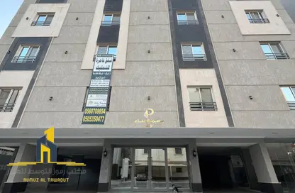 Apartment - 5 Bedrooms - 5 Bathrooms for sale in Al Marwah - Jeddah - Makkah Al Mukarramah