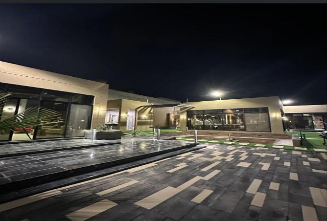 258622 - Property Image 2