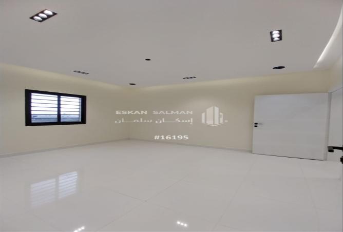256590 - Property Image 3