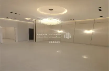 Apartment - 5 Bedrooms - 4 Bathrooms for sale in Al Muruj - Almuzahimih - Ar Riyadh