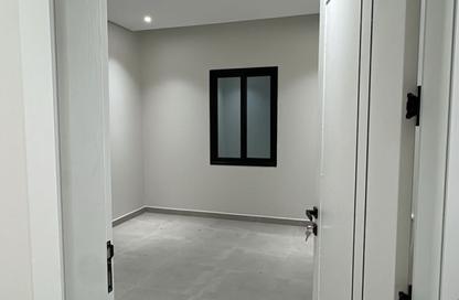 Apartment - 3 Bedrooms - 3 Bathrooms for sale in Al Bahar - Al Khubar - Eastern