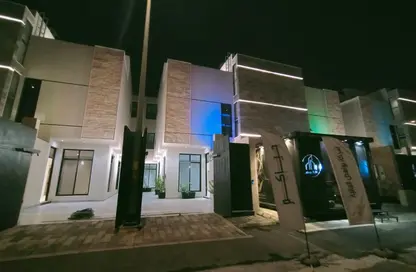 طابق كامل - 3 غرف نوم - 4 حمامات للبيع في قرطبة - الرياض - الرياض