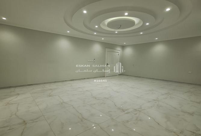 256474 - Property Image 2