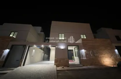 طابق كامل - 6 غرف نوم - 3 حمامات للبيع في الرمال - الرياض - الرياض