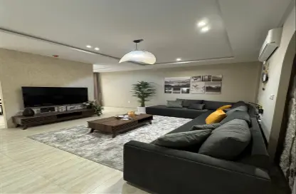 شقة - 3 غرف نوم - 3 حمامات للايجار في الحمراء - الخبر - الشرقية شقة - 3 غرف نوم - 3 حمامات للايجار في الحمراء - الخبر - الشرقية