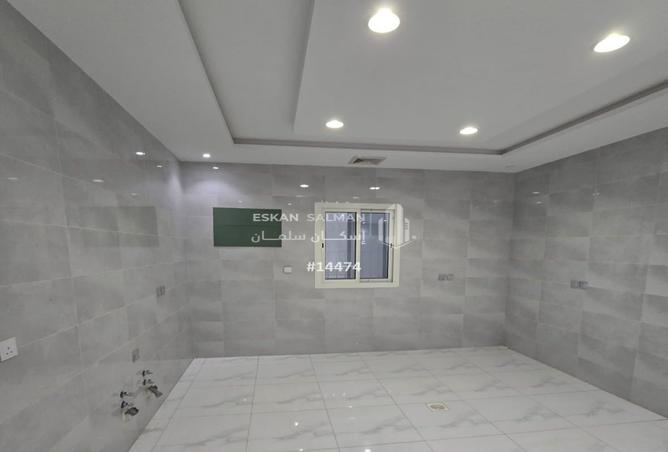 253431 - Property Image 3