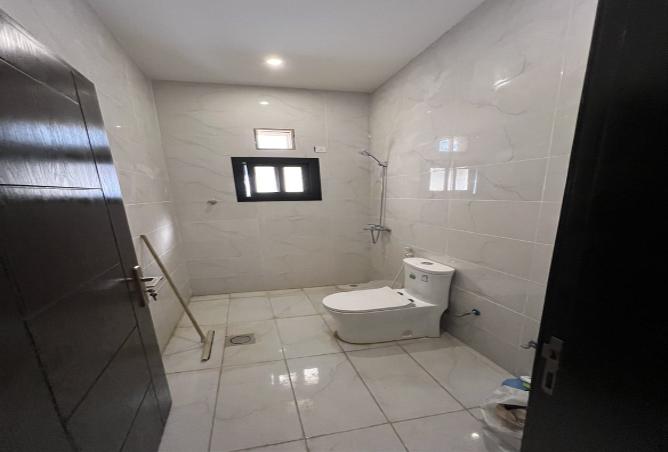 258433 - Property Image 2