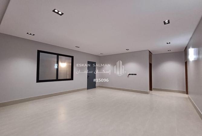 254419 - Property Image 2
