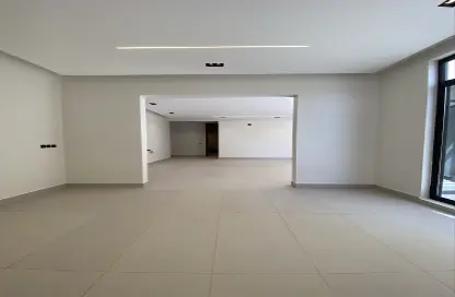 Full Floor - 5 Bedrooms - 5 Bathrooms for sale in Al Khalij - Riyadh - Ar Riyadh