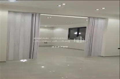 طابق كامل - 5 غرف نوم - 4 حمامات للبيع في طويق - الرياض - الرياض