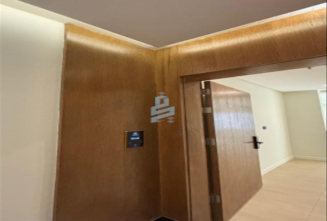 257352 - Property Image 2