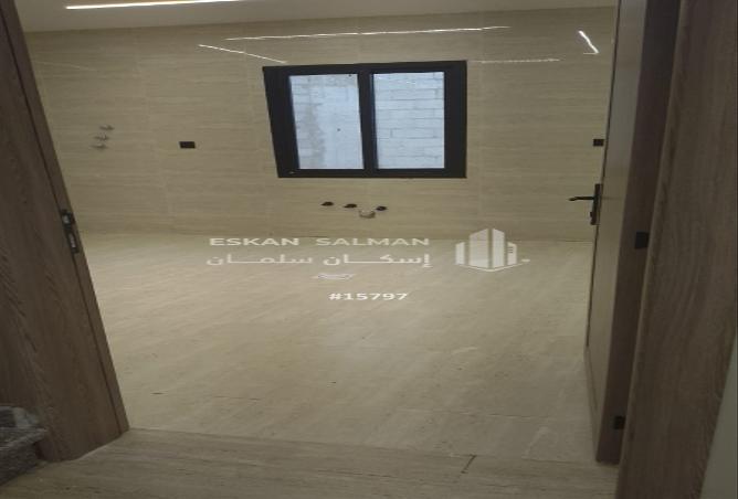 255387 - Property Image 3