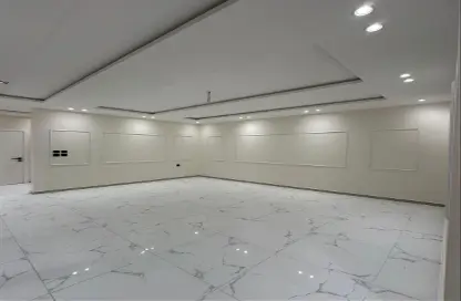 Apartment - 5 Bedrooms - 4 Bathrooms for sale in Umm Hablain Al Gharbia - Jeddah - Makkah Al Mukarramah