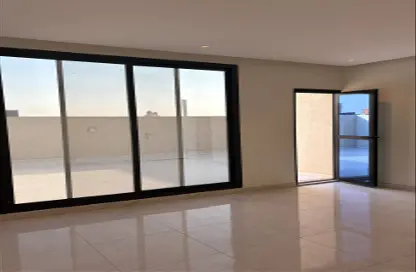 Apartment - 5 Bedrooms - 3 Bathrooms for sale in As Safa - Jeddah - Makkah Al Mukarramah Apartment - 5 Bedrooms - 3 Bathrooms for sale in As Safa - Jeddah - Makkah Al Mukarramah