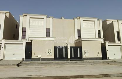 شقة - 5 غرف نوم - 4 حمامات للبيع في الجنادرية - الرياض - الرياض