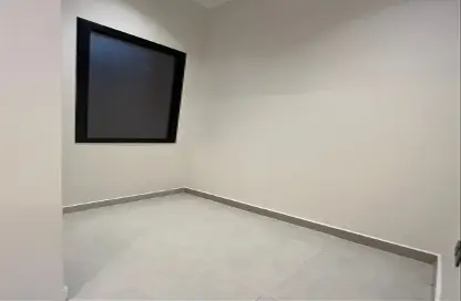 Full Floor - 3 Bedrooms - 3 Bathrooms for rent in Ar Rimal - Riyadh - Ar Riyadh