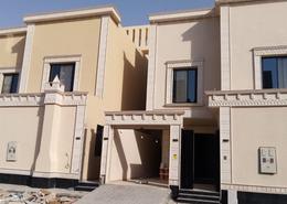 Villa - 5 bedrooms - 2 bathrooms for للبيع in Ar Rimal - East Riyadh - Ar Riyadh