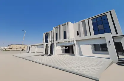 Villa - 5 Bedrooms - 5 Bathrooms for sale in Dahiyat Al Malik Fahd - Ad Dammam - Eastern