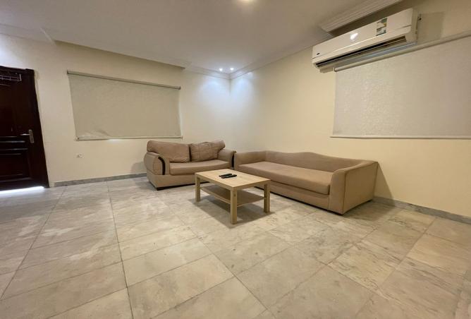 257153 - Property Image 3