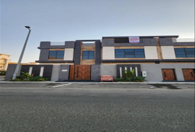 258235 - Property Main Image