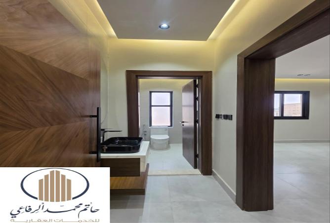 257621 - Property Image 2