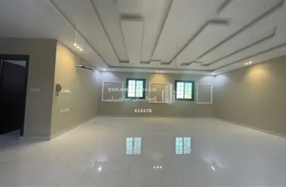 Villa - 5 Bedrooms - 3 Bathrooms for sale in Ar Riyadh - Jeddah - Makkah Al Mukarramah