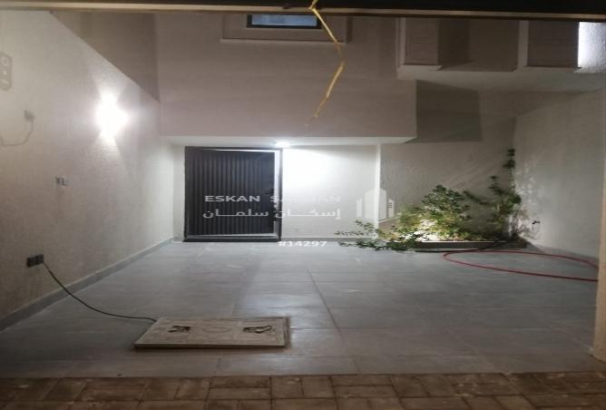 253118 - Property Image 2