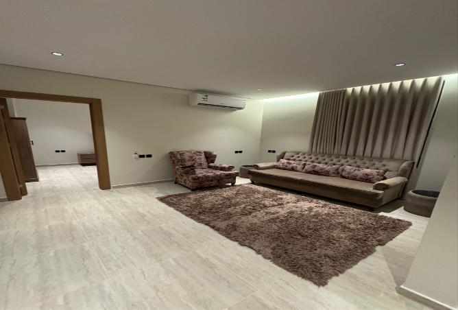 256146 - Property Image 2