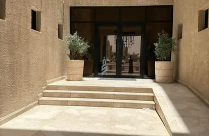 شقة - 3 غرف نوم - 3 حمامات للايجار في قرطبة - الرياض - الرياض