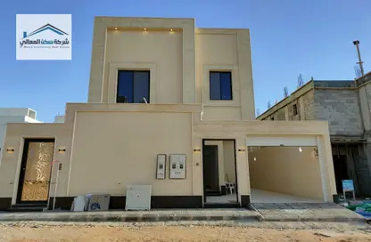 Full Floor - 4 Bedrooms - 4 Bathrooms for sale in Al Bayan - Riyadh - Ar Riyadh