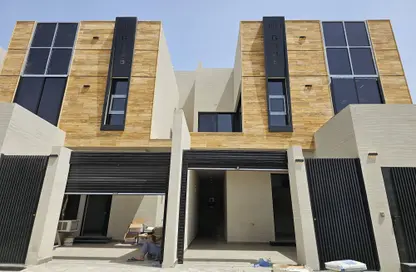 Villa - 5 Bedrooms - 7 Bathrooms for sale in Al Yarmuk - Riyadh - Ar Riyadh