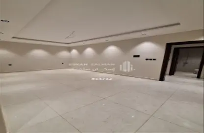 Apartment - 4 Bedrooms - 3 Bathrooms for sale in Mishrifah - Jeddah - Makkah Al Mukarramah