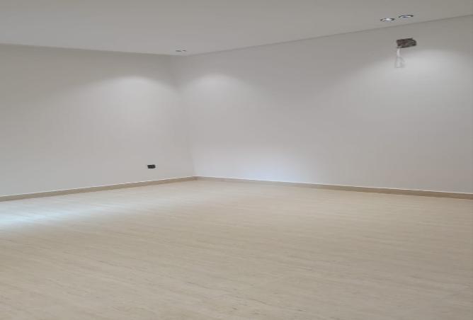 258789 - Property Image 3