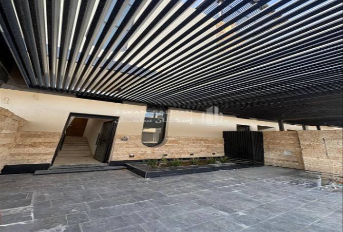256621 - Property Image 3
