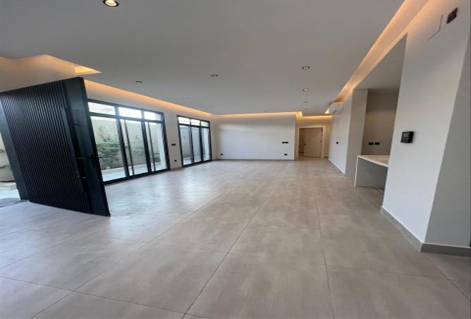 257016 - Property Image 3